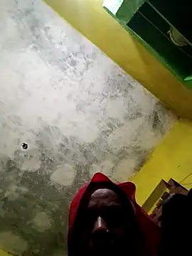 Pinky12A online show from October 28, 2025, 9:03 pm