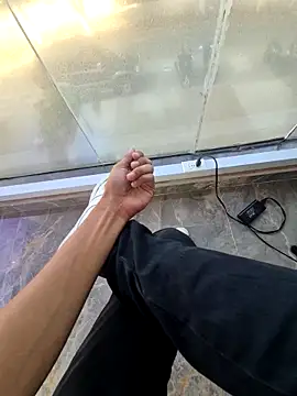 Ajhg98 online show from December 19, 2025, 8:44 pm