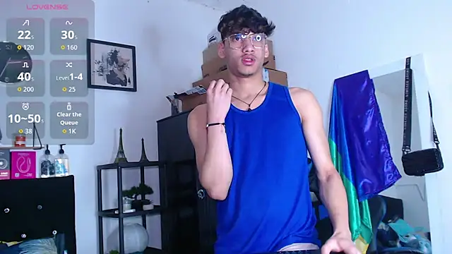 Gael Jones online show from September 29, 2025, 3:24 am