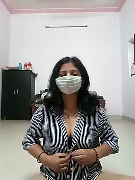 Snapshot of BITEXBABYlove chatting on October 27, 2025, 2:01 am BITEXBABYlove online show from October 27, 2025, 2:01 am