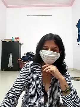 Snapshot of BITEXBABYlove chatting on November 4, 2025, 2:48 am BITEXBABYlove online show from November 4, 2025, 2:48 am