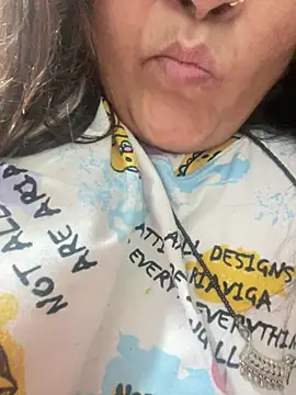 indian-hotmilfs online show from February 18, 2026, 1:40 pm