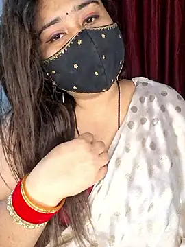 indian-hotmilfs online show from January 13, 2026, 6:12 pm