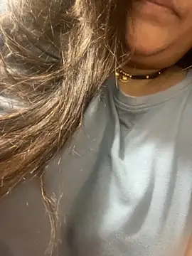 Snapshot of indian-hotmilfs chatting on October 31, 2025, 1:41 pm indian-hotmilfs online show from October 31, 2025, 1:41 pm