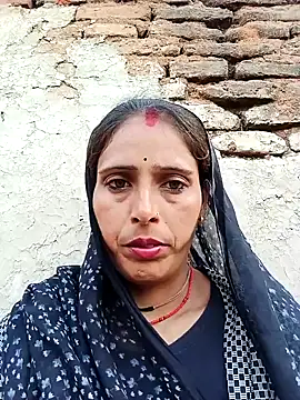 Snapshot of Arti13A chatting on February 9, 2026, 1:58 am Arti13A online show from February 9, 2026, 1:58 am