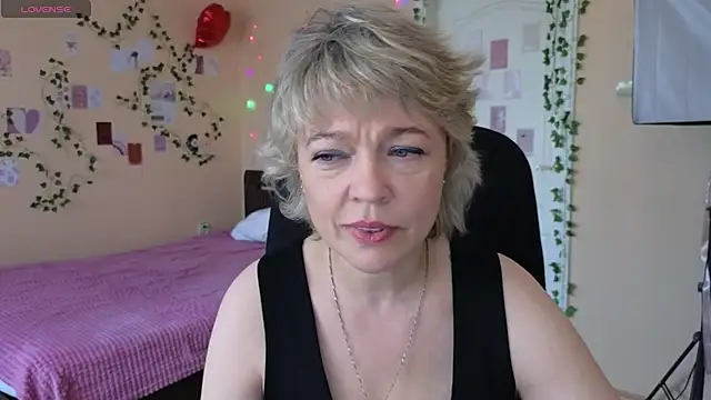 Rosette Pricky online show from May 8, 2026, 3:16 pm