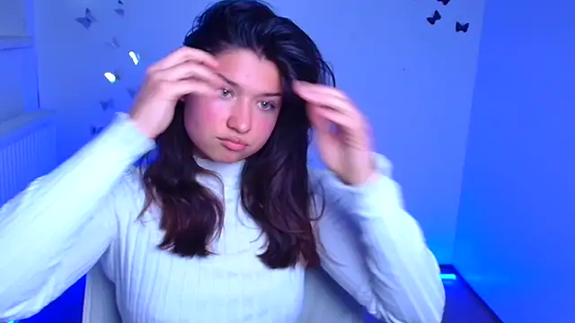 Sandra Curly online show from October 2, 2025, 5:49 pm