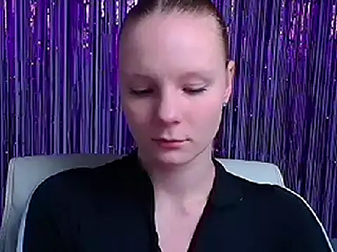 Snapshot of Kassandra_XX chatting on September 14, 2025, 5:30 am Kassandra XX online show from September 14, 2025, 5:30 am