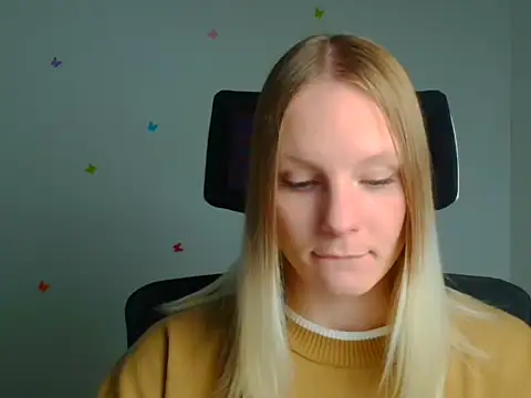 Snapshot of Kassandra_XX chatting on September 19, 2025, 11:58 am Kassandra XX online show from September 19, 2025, 11:58 am
