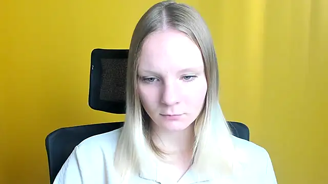 Snapshot of Kassandra_XX chatting on September 22, 2025, 11:05 am Kassandra XX online show from September 22, 2025, 11:05 am