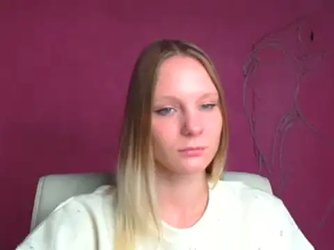 Snapshot of Kassandra_XX chatting on October 6, 2025, 5:35 pm Kassandra XX online show from October 6, 2025, 5:35 pm