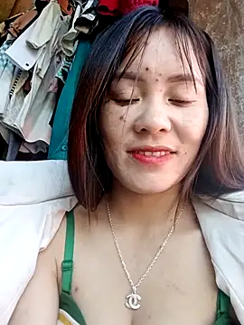 TinTim02 online show from November 28, 2025, 1:50 am