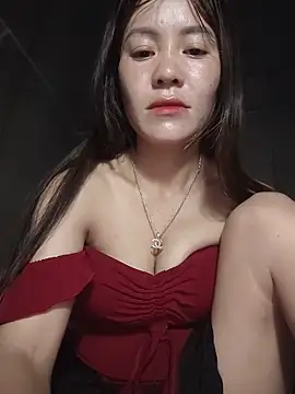 TinTim02 online show from May 17, 2026, 9:59 pm