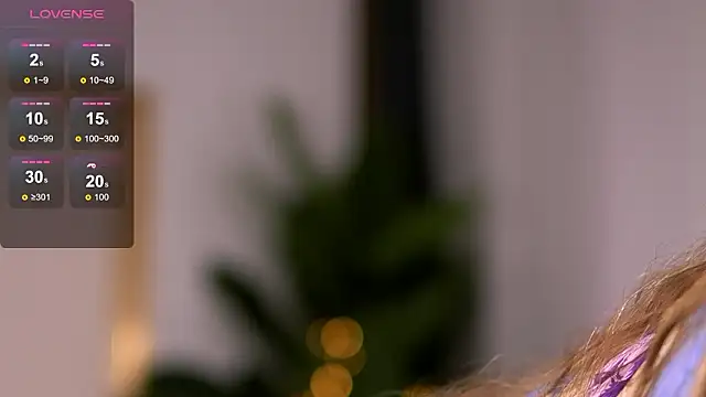 RebeccaRese online show from March 13, 2026, 9:36 am