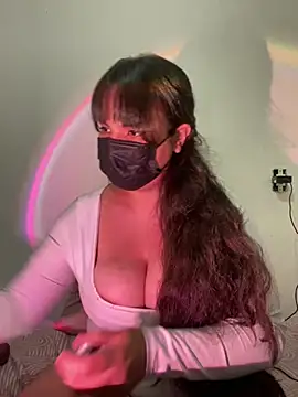 bellisbeli online show from April 27, 2026, 10:41 pm