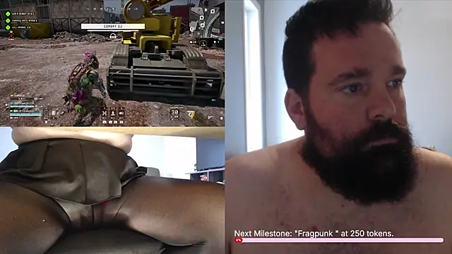 Snapshot of rewnack chatting on October 30, 2025, 4:04 pm rewnack online show from October 30, 2025, 4:04 pm