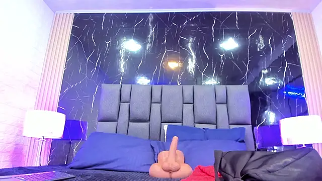 BustyGlow online show from November 15, 2025, 11:14 am