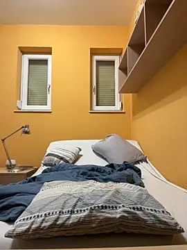 Raveman online show from October 2, 2025, 4:10 pm