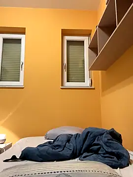 Raveman online show from November 6, 2025, 6:12 pm