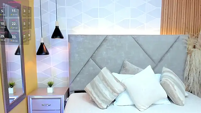 Snapshot of Brunnette_Sensation chatting on December 17, 2025, 8:14 pm Brunnette Sensation online show from December 17, 2025, 8:14 pm