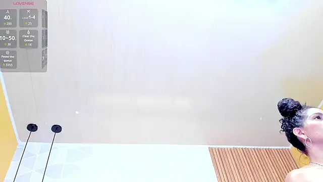 Snapshot of Brunnette_Sensation chatting on December 13, 2025, 8:04 pm Brunnette Sensation online show from December 13, 2025, 8:04 pm