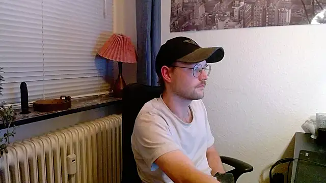 ChefDeLust online show from October 27, 2025, 5:14 pm