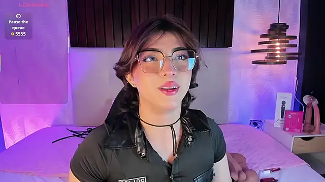 Creamy Angelo online show from March 15, 2026, 4:08 am