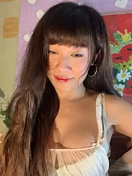 Snapshot of SassyLaurier chatting on October 4, 2025, 7:26 pm SassyLaurier online show from October 4, 2025, 7:26 pm
