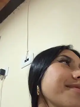 Victoria alson online show from November 13, 2025, 3:21 am