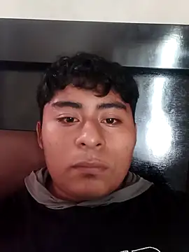 AlbertoPucMoo online show from November 21, 2025, 5:34 pm