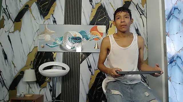 BEAUTY BOYS1 online show from February 24, 2026, 7:15 pm