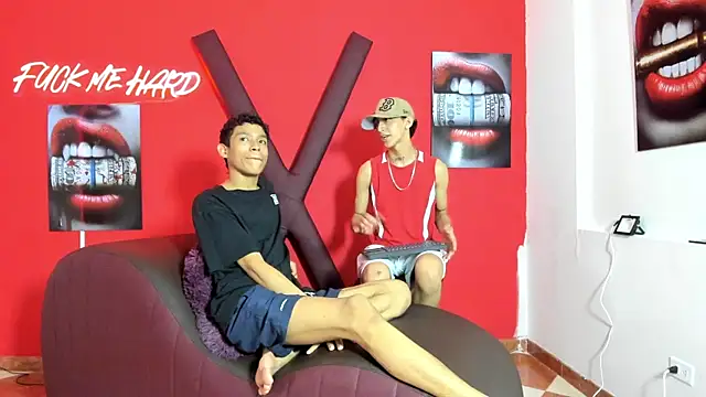 BEAUTY BOYS1 online show from February 27, 2026, 10:09 pm