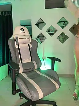 Bella-kim- online show from March 4, 2026, 3:25 am