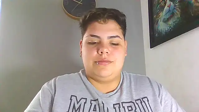 Hailey Curvy online show from December 5, 2025, 8:50 pm