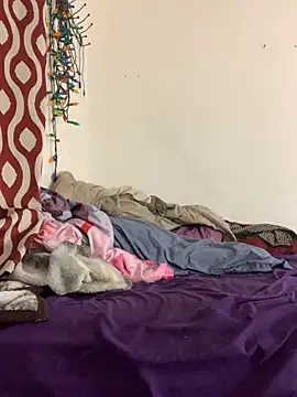 Snapshot of DanBfl chatting on October 31, 2025, 3:25 am DanBfl online show from October 31, 2025, 3:25 am