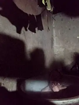 Snapshot of _Helala_ chatting on November 30, 2025, 1:01 pm Helala online show from November 30, 2025, 1:01 pm