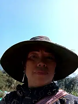 Snapshot of _Helala_ chatting on January 12, 2026, 4:08 am Helala online show from January 12, 2026, 4:08 am