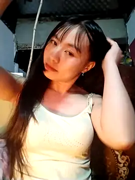   Sasulq   online show from November 12, 2025, 12:42 pm