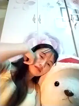   Sasulq   online show from September 25, 2025, 10:54 am