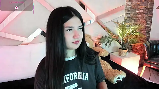 Valery Brand online show from January 5, 2026, 5:27 pm