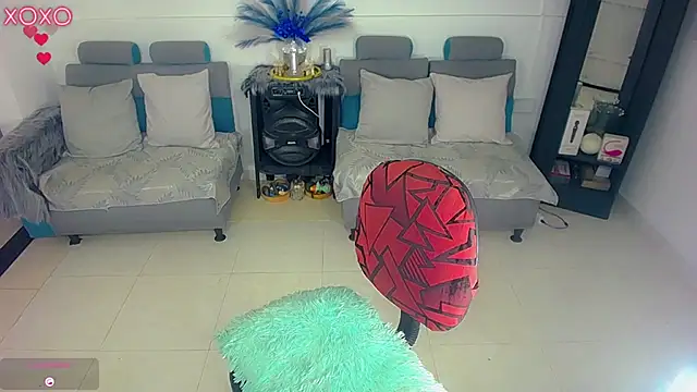 Snapshot of Anne_Zulb chatting on February 4, 2026, 8:26 pm Anne Zulb online show from February 4, 2026, 8:26 pm