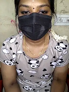 Tamil Attitude queen online show from September 23, 2025, 7:32 pm