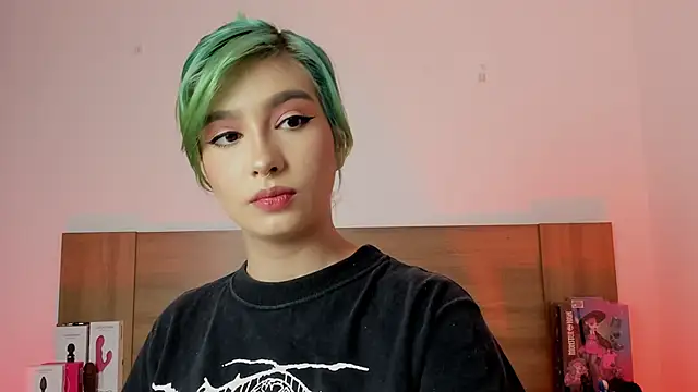 Snapshot of Akatsumi_ chatting on January 16, 2026, 9:30 pm Akatsumi online show from January 16, 2026, 9:30 pm