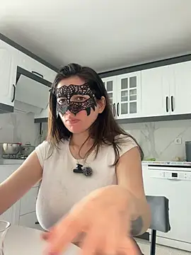 0gece0 online show from April 15, 2026, 9:04 am