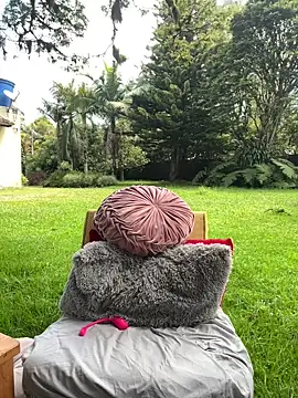 AliceMrtnz online show from February 20, 2026, 5:59 pm