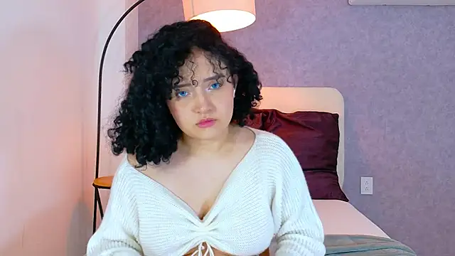 Tracielowe w online show from November 27, 2025, 3:29 am