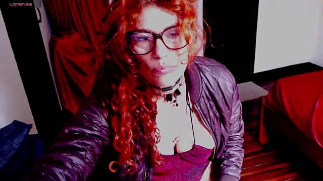 Snapshot of fenix_colette chatting on July 14, 2026, 3:18 pm fenix colette online show from July 14, 2026, 3:18 pm