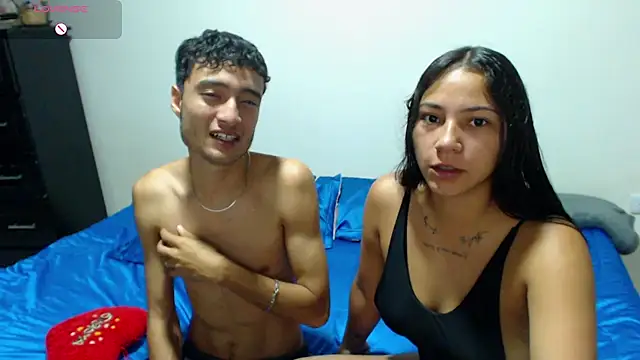 camiYwY online show from November 26, 2025, 8:47 am