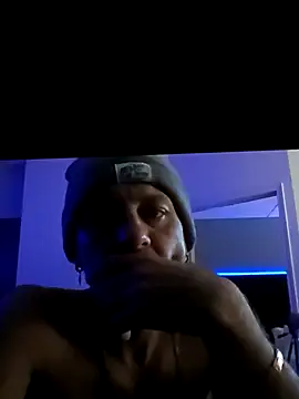 Snapshot of SidingNowness chatting on September 16, 2025, 1:17 am SidingNowness online show from September 16, 2025, 1:17 am