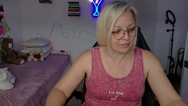 Linsy Kim online show from April 10, 2026, 1:07 pm